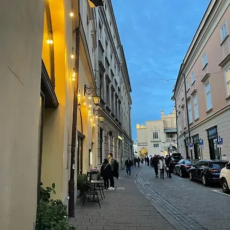 Bracka Main Square