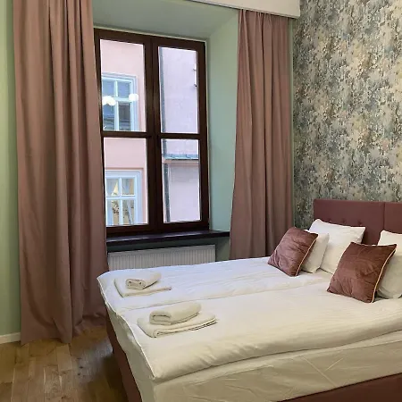 Daire Bracka Main Square *