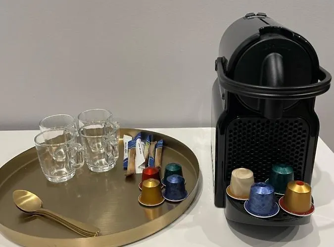 Bracka Main Square Lägenhet