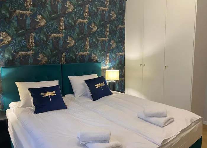 Bracka Main Square Apartment