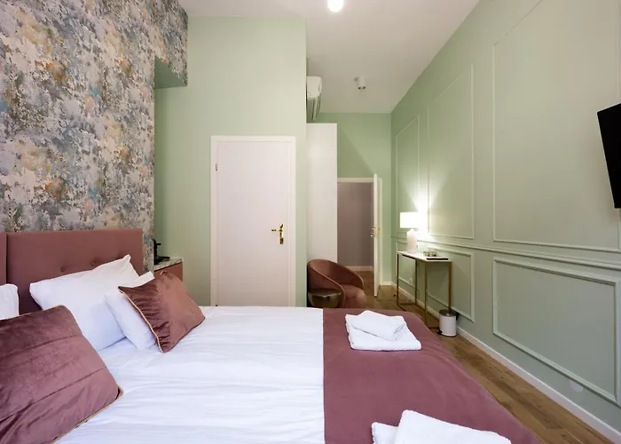 Apartamento Bracka Main Square *